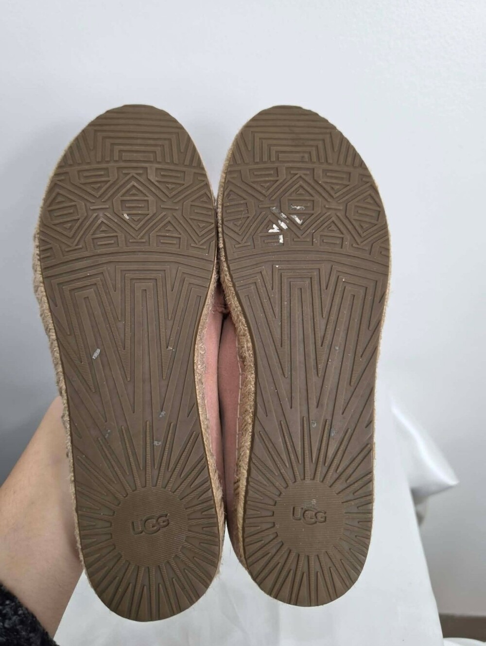 UGG Heidi Pink Suede Espadrille Flats Women's Slip On Shoes Size 11US - Picture 11 of 13